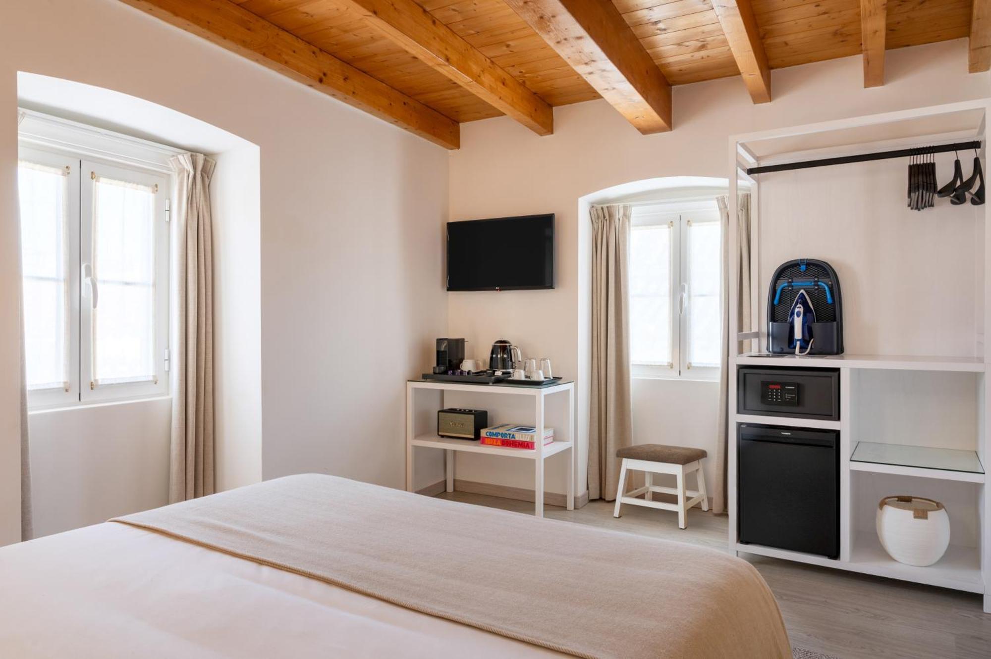 Azinheira Suites Townhouse - Alojamento Turistico (Adults Only) Elvas Luaran gambar